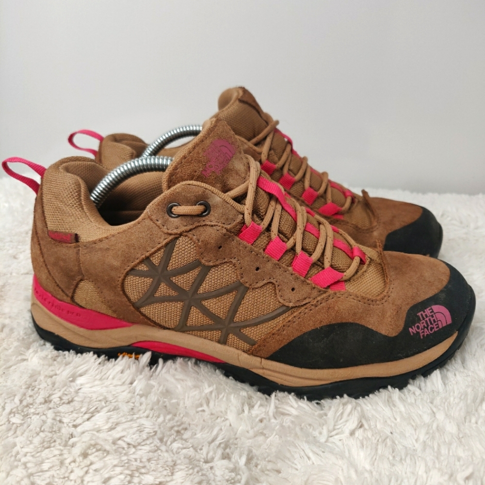 North Face vibram Hiking Shoes sz 7.5